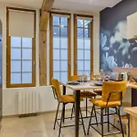 Appartement L'escale Du Gros-horloge Parenthese Prestigieuse Au Coeur De Rouen