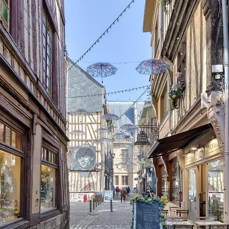 L'escale Du Gros-horloge Parenthese Prestigieuse Au Coeur De Apartmán